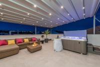 Posedenie v ubytovaní Luxury Majpruz Suites