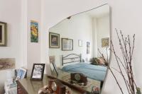 A bed or beds in a room at CozyandConfortable