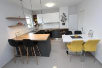 Kuchyňa alebo kuchynka v ubytovaní Apartment Sorriso 2