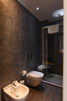 A bathroom at Hotel La Vigna