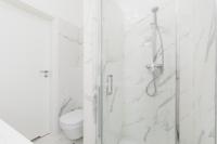 Ein Badezimmer in der Unterkunft Aquamarina Onyx Marina Invest