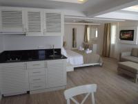 Posezení v ubytování Alesta Yacht Hotel