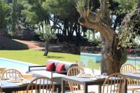 Bazén v ubytovaní Amantes Villas and Suites alebo v jeho blízkosti