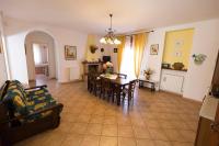 Część wypoczynkowa w obiekcie Agriturismo Casale del Contadino