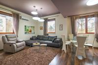 Posezení v ubytování Cosy Luxury Flat in the Centrum- 90sqm - 3 rooms.