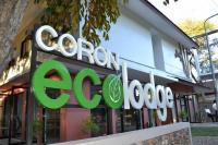 Coron Ecolodgeに飾ってある許可証、賞状、看板またはその他の書類