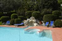 The swimming pool at or close to Hotel La Vigna