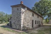 Budova, v ktorej sa dom na vidieku nachádza