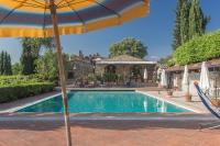 Bazén v ubytovaní Relais Santa Cristina alebo v jeho blízkosti