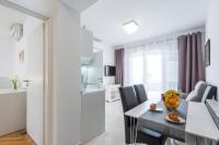 Kuchyň nebo kuchyňský kout v ubytování Villa Markoc