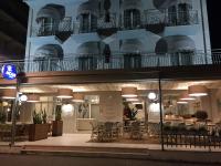 Budova, v ktorej sa hotel nachádza