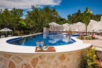 The swimming pool at or close to Ktima Kourou