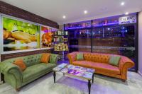 Posezení v ubytování Twin Apart Hotel