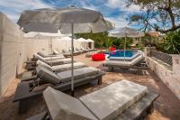 The swimming pool at or close to Ktima Kourou