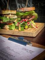 Mâncare la sau în apropiere de acest hotel