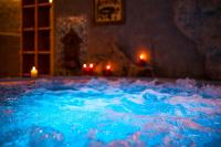 Bazén v ubytování Hotel Racek nebo v jeho okolí