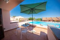 The swimming pool at or close to Kelly Apartments Cefalù