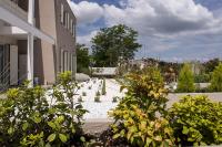 Vonkajšia záhrada v ubytovaní Home Suites Home