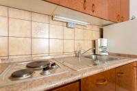 Kuchyňa alebo kuchynka v ubytovaní Apartments Belavic by El-Pi Tours