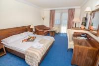 Postel nebo postele na pokoji v ubytování Family Hotel Pagus - All Inclusive