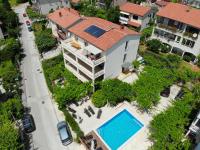 Bazén v ubytovaní Apartment Petrinic V alebo v jeho blízkosti