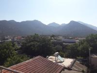 A general mountain view or a mountain view taken from Az apartmant