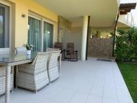 Patio alebo iná vonkajšia časť ubytovania Apartment Blue Laguna