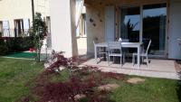 Vonkajšia záhrada v ubytovaní Il Giardino di Laura - Sirmione