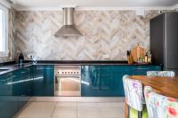 Kuchyň nebo kuchyňský kout v ubytování Casa Verde Guesthouse