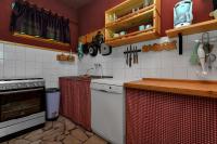 Kuchyňa alebo kuchynka v ubytovaní Holiday home Duje