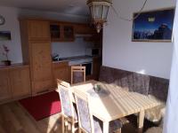 Kuchnia lub aneks kuchenny w obiekcie Hotel Garni Alpenruh-Micheluzzi