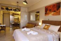 Posteľ alebo postele v izbe v ubytovaní Cozy Luxury Apartment in the Heart of Athens 8-1