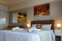 Posteľ alebo postele v izbe v ubytovaní Cozy Luxury Apartment in the Heart of Athens 8-1