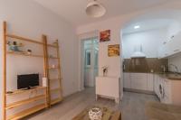 Kuchyň nebo kuchyňský kout v ubytování COQUETO APARTAMENTO EN EL CENTRO DE CADIZ
