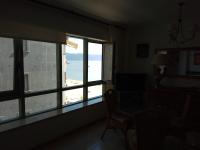 A television and/or entertainment centre at Apartamento A Peregrina (Silgar, Sanxenxo)