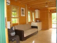 Posedenie v ubytovaní Zeus-Village οικισμός φινλανδικών chalet με πισίνες & γυμναστήριο