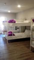 Postel nebo postele na pokoji v ubytování Hostel Catedral Burgos