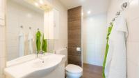 Kúpeľňa v ubytovaní Apartments Presslauer - Mori