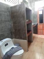 Koupelna v ubytování Itsara bungalow