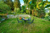 A garden outside Casa delle rose
