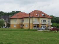 Budynek, w którym mieści się apartament