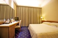 Posteľ alebo postele v izbe v ubytovaní Mercure Reggio Emilia Centro Astoria