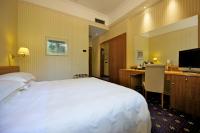 Posteľ alebo postele v izbe v ubytovaní Mercure Reggio Emilia Centro Astoria
