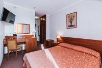 Posteľ alebo postele v izbe v ubytovaní Hotel Gromada Łomża