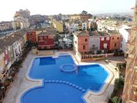 Valencia, ideally located 3bed-2bath apart.Few mints walk ...