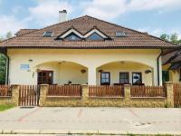 Budova, kde se penzion nachází