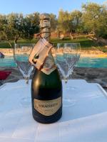 la Torretta di Villa Borri Chianti Classico italokat is kínál