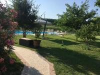 The swimming pool at or close to Agriturismo La Cascinetta