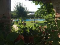 The swimming pool at or close to Agriturismo La Cascinetta