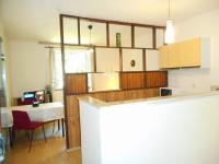 Kuchyň nebo kuchyňský kout v ubytování Apartments Maja 221